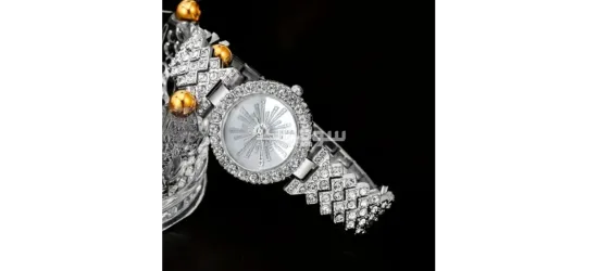 طقم ا****سوارات نسائي شامل باللون الفضي - 2