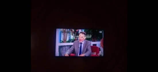 تلفاز في حالة جيدة للبيع