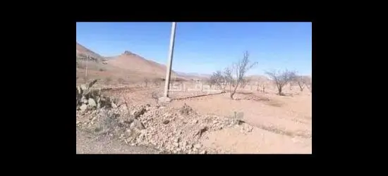أرض للبيع هكتار ونصف ومنزل فيها ضو وماء ملكية - 2